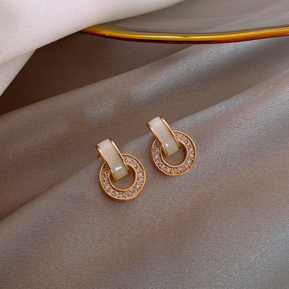 Classic Small Circle Stud Earring